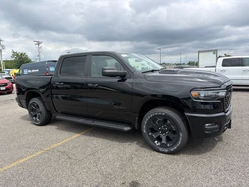 New 2026 RAM 1500 Express AWD/4WD image 2
