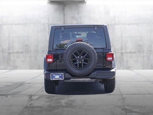 Used 2023 Jeep Wrangler Unlimited Sport AWD/4WD image 6