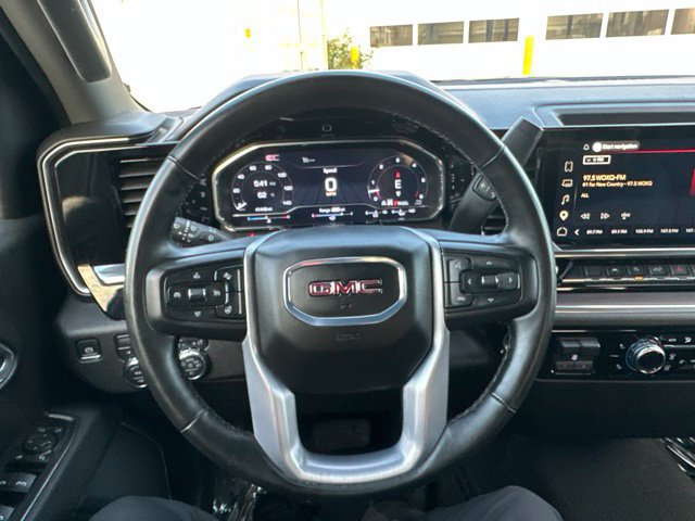 Used 2025 GMC Sierra 1500 SLT AWD/4WD image 22