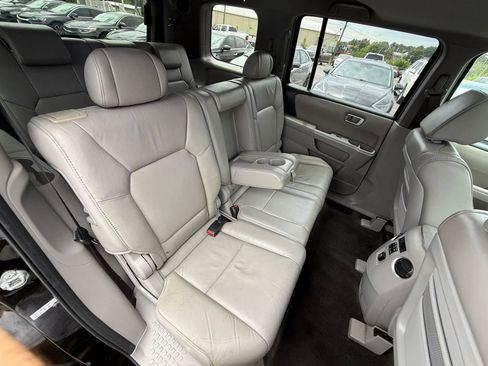 Used 2011 Honda Pilot EX-L image 16