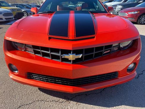 Used 2010 Chevrolet Camaro SS w/ RS Package image 17