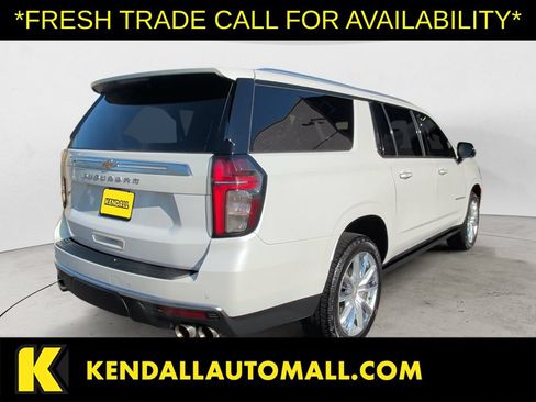 Used 2021 Chevrolet Suburban High Country AWD/4WD image 5