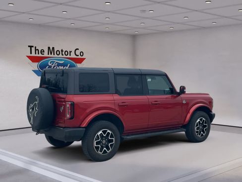 Used 2023 Ford Bronco Outer Banks AWD/4WD image 5