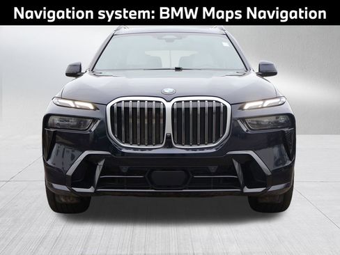 Used 2023 BMW X7 xDrive40i w/ M Sport Package image 3