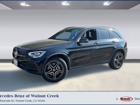 Used 2022 Mercedes-Benz GLC 300 4MATIC image 1