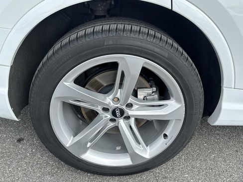 Used 2019 Audi Q7 3.0T Prestige w/ Prestige Package image 7
