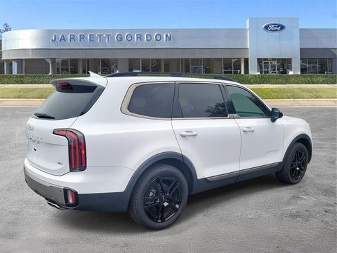 Used 2023 Kia Telluride SX X-Line image 4