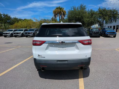 Used 2020 Chevrolet Traverse LT FWD image 6