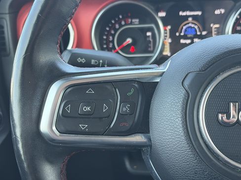 Used 2019 Jeep Wrangler Unlimited Rubicon w/ LED Lighting Group AWD/4WD image 19