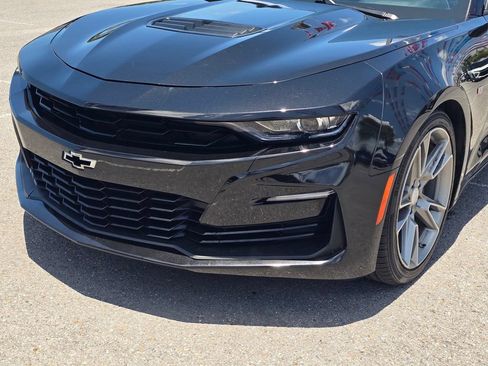 Used 2019 Chevrolet Camaro SS RWD image 10