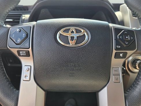 Used 2020 Toyota 4Runner Limited RWD image 31