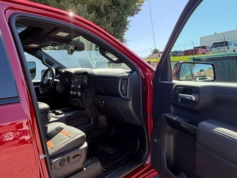 Used 2021 GMC Sierra 1500 AT4 w/ AT4 Premium Package AWD/4WD image 26