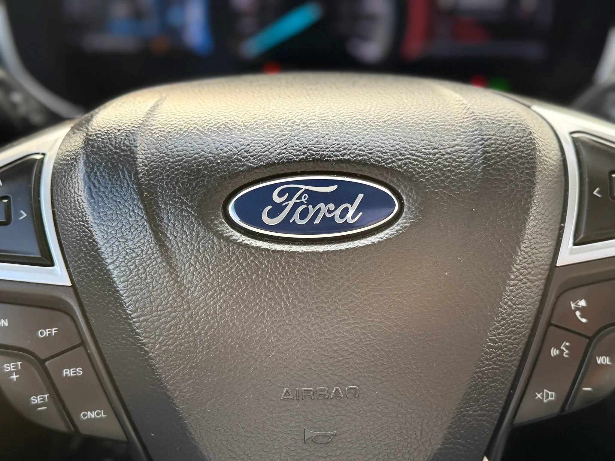 Used 2014 Ford Fusion Titanium FWD image 33