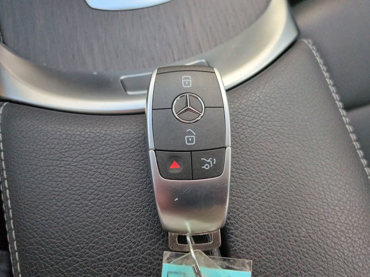 Used 2019 Mercedes-Benz C 300 Sedan image 29