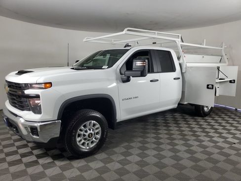 New 2026 Chevrolet Silverado 2500 W/T w/ WT Convenience Package RWD image 8
