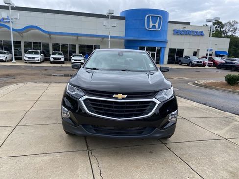 Used 2021 Chevrolet Equinox LT FWD image 3