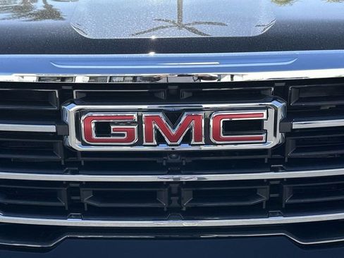 New 2026 GMC Acadia Elevation w/ LPO, All-Weather Package FWD image 32
