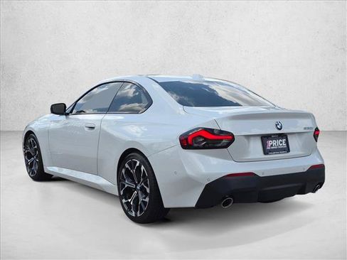Used 2025 BMW 230i Coupe w/ Convenience Package RWD image 8