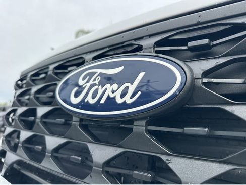 Used 2025 Ford Maverick XLT w/ Equipment Group 302A image 39