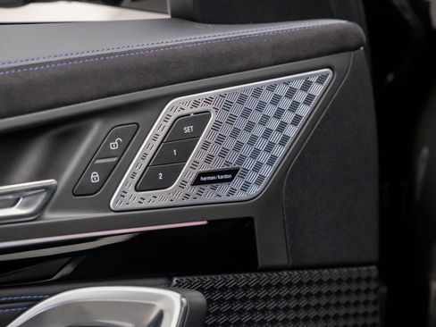 Certified 2025 BMW X2 xDrive28i w/ M Sport Package image 14