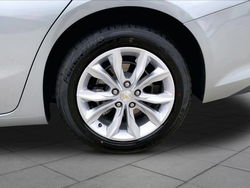 Used 2024 Chevrolet Malibu LT FWD image 11