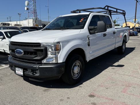 Used 2021 Ford F250 XL image 2
