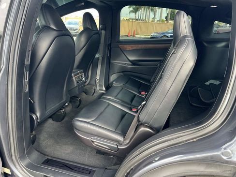 Used 2020 Tesla Model X Long Range AWD/4WD image 21