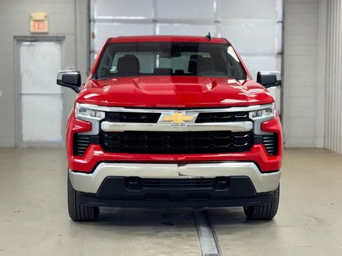 New 2026 Chevrolet Silverado 1500 LT image 2
