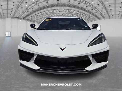 Used 2024 Chevrolet Corvette Stingray Premium Cpe w/ Z51 Performance Package RWD image 2