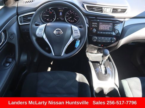 Used 2016 Nissan Rogue S image 15
