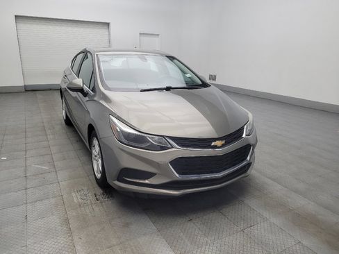 Used 2018 Chevrolet Cruze LT FWD image 13