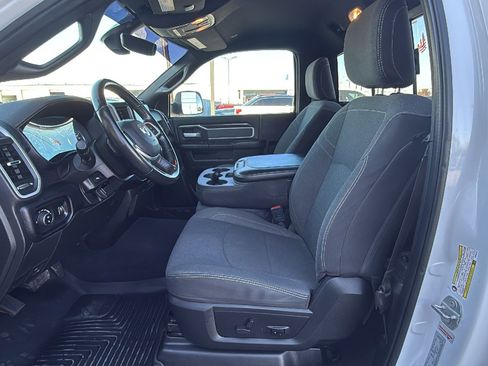 Used 2022 RAM 2500 Lone Star w/ Level 1 Equipment Group image 11