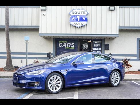 Used 2018 Tesla Model S 75D AWD/4WD image 1