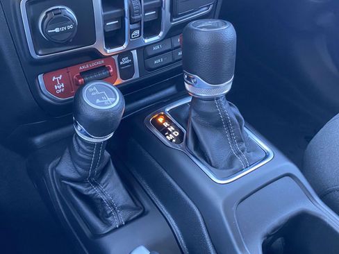 New 2026 Jeep Gladiator Willys image 29