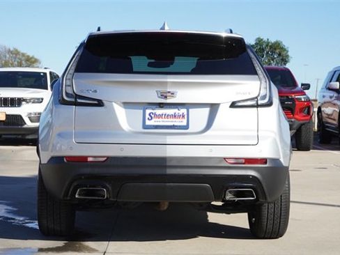 Used 2020 Cadillac XT4 Sport w/ Driver Awareness Package image 8