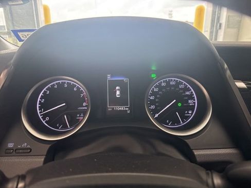 Used 2022 Toyota Camry LE image 10