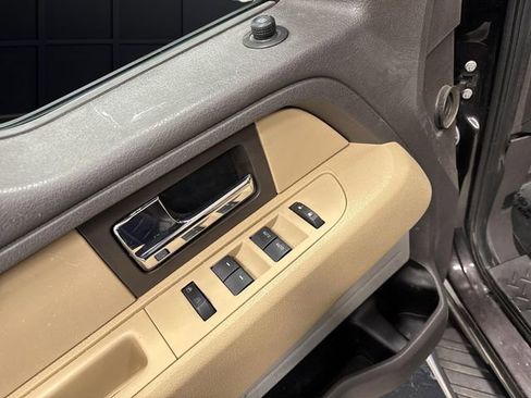 Used 2013 Ford F150 XLT w/ Luxury Equipment Group image 26