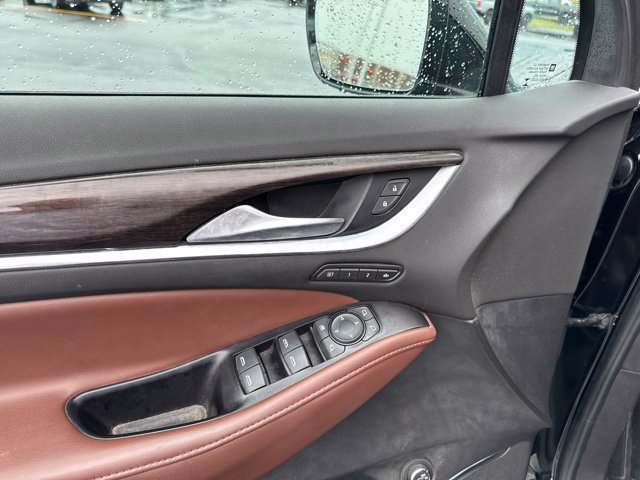 Used 2018 Buick Enclave Avenir w/ Avenir Technology Package AWD/4WD image 25