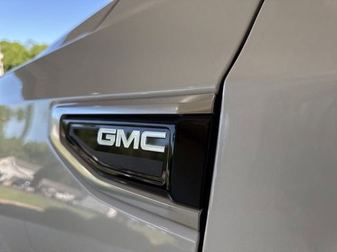 Used 2021 GMC Yukon Denali w/ Denali Ultimate Package AWD/4WD image 42