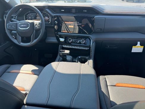 New 2026 GMC Sierra 1500 AT4 w/ Technology Package AWD/4WD image 8
