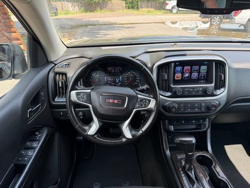 Used 2017 GMC Canyon SLE w/ Nightfall Edition AWD/4WD image 12