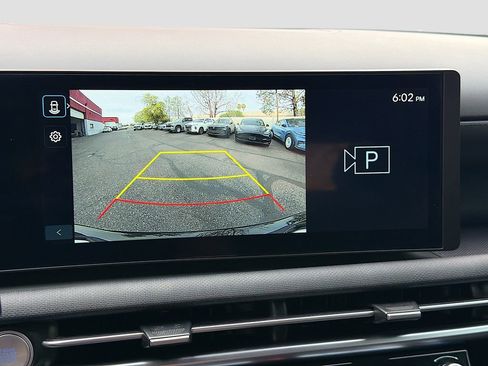 Used 2025 Hyundai Tucson SEL AWD/4WD image 14