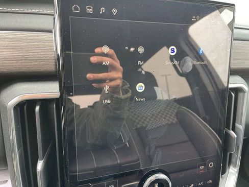 New 2026 GMC Acadia Denali w/ Super Cruise Package FWD image 16