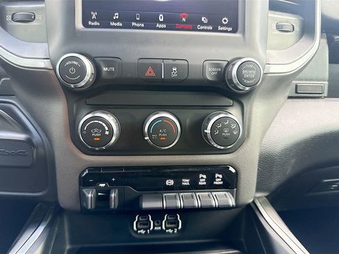 Used 2020 RAM 3500 Big Horn w/ Level 1 Equipment Group image 17