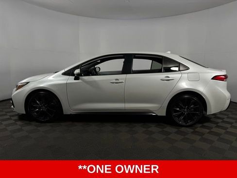 Used 2025 Toyota Corolla SE image 5