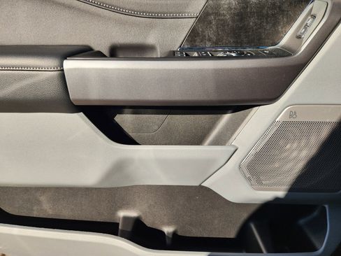 New 2026 Ford F250 XLT w/ XLT Premium Package image 21