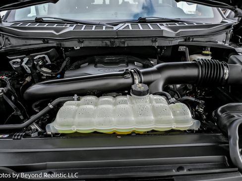 Used 2022 Ford F150 Lariat image 11