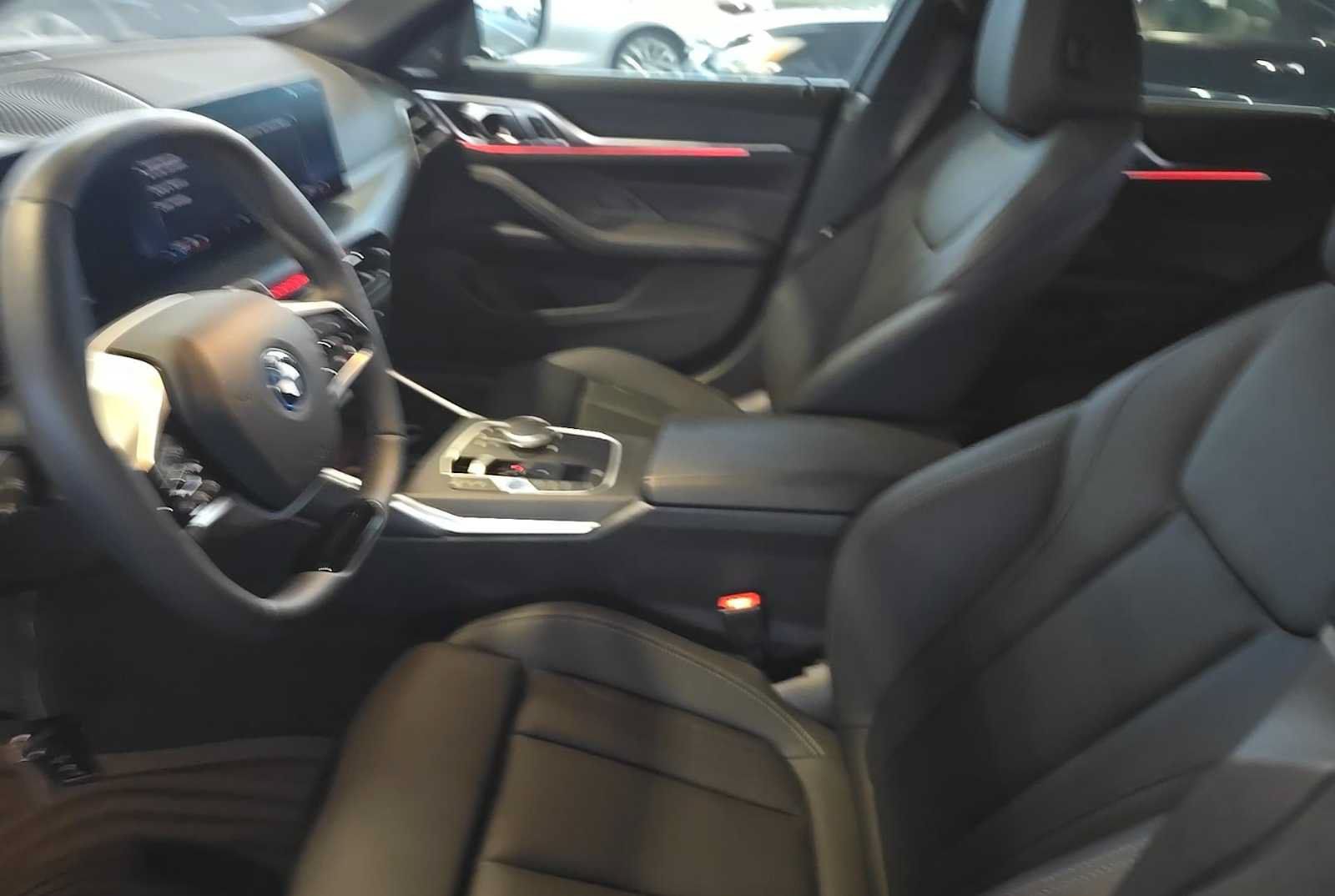 Used 2025 BMW i4 eDrive40 w/ M Sport Package RWD image 9