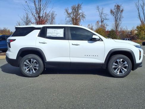 New 2026 Chevrolet Equinox LT AWD/4WD image 26