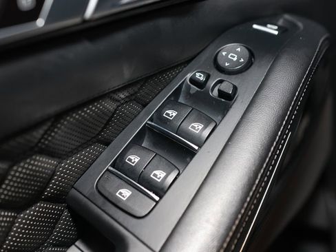 Used 2021 BMW X5 M w/ Competition Package image 24